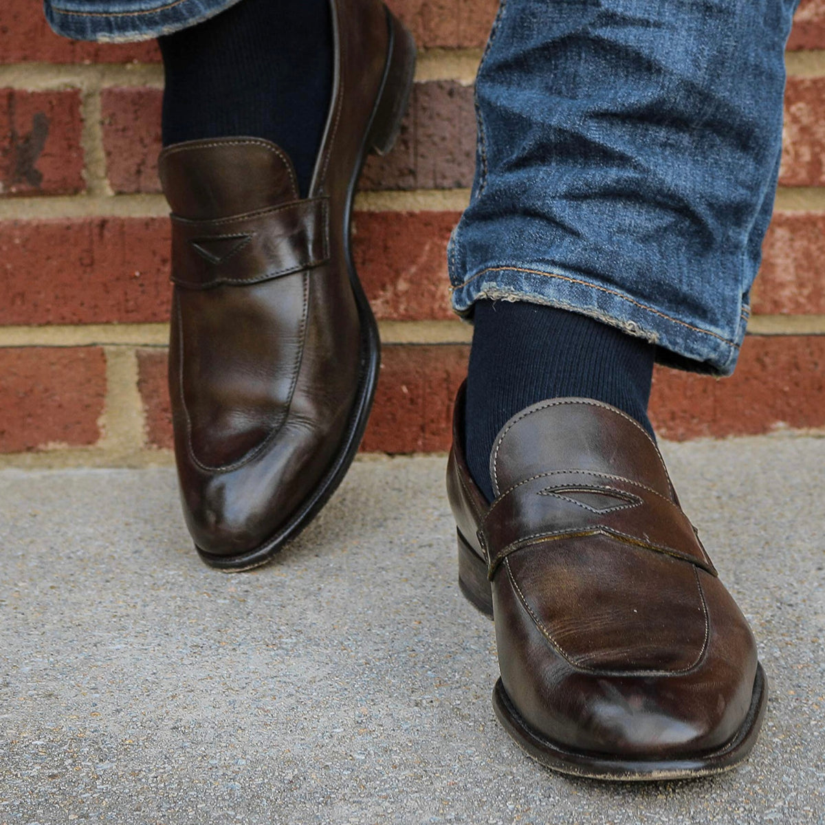 Our Guide for Wearing Dress Shoes with Jeans Our Guide for Wearing Dress Shoes with Jeans