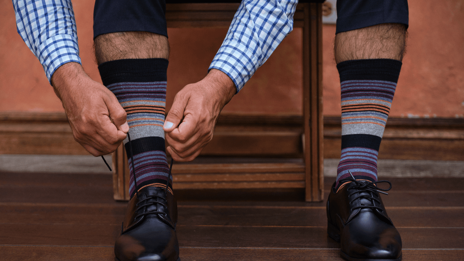 Mid-Calf vs. Over-the-Calf Socks: Discover the Preferred Choice